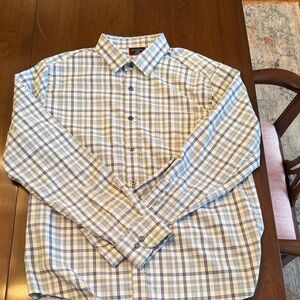 UNTUCKit Men's sage navy and ivory Plaid Shirt